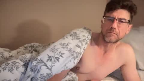 Snapshot of sparker1169 chatting on December 3, 2024, 12:06 pm Dad online show from December 3, 2024, 12:06 pm