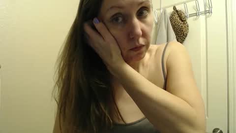 Tip 1 token  Follow me on instagram  Sparkle pinuppp online show from May 5, 2026, 3:14 am