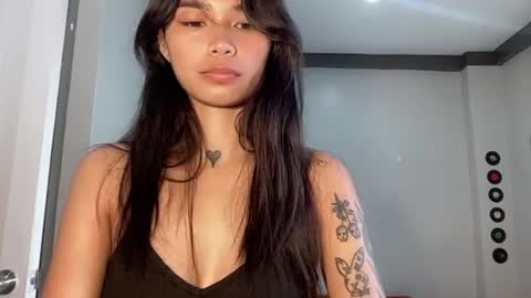Sparkle online show from June 25, 2026, 10:58 pm