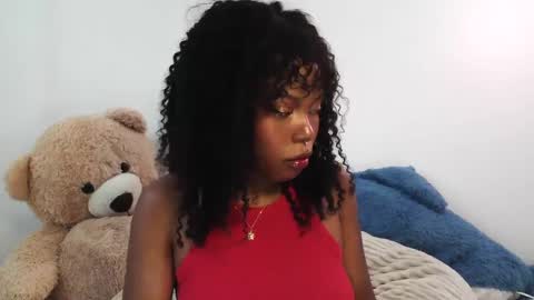 Snapshot of sparklingsoleil chatting on September 13, 2025, 8:52 pm Soleil online show from September 13, 2025, 8:52 pm