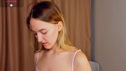 Snapshot of sparkusha chatting on February 18, 2026, 6:48 pm Mary online show from February 18, 2026, 6:48 pm