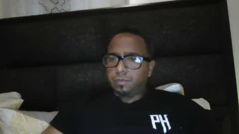 Hot chocolate online show from July 8, 2026, 12:26 am