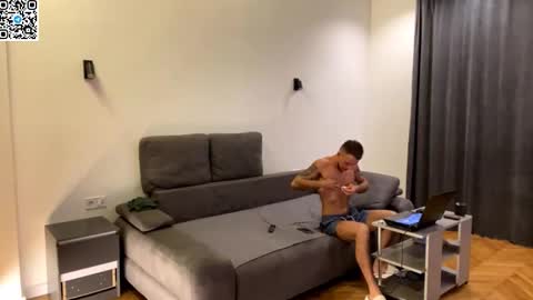 Snapshot of speed_god chatting on October 7, 2025, 7:55 pm Alex online show from October 7, 2025, 7:55 pm