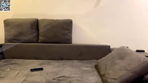 Snapshot of speed_god chatting on October 26, 2025, 10:25 pm Alex online show from October 26, 2025, 10:25 pm