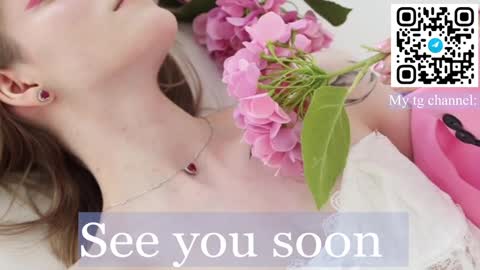 your sweet Jessy online show from December 1, 2024, 5:13 pm