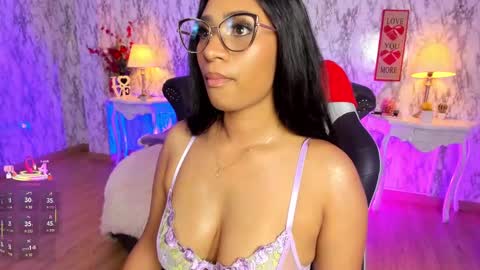 Snapshot of spicyamelia chatting on February 19, 2025, 8:10 pm Amelia GTM-5 817 IG Spicychoco am online show from February 19, 2025, 8:10 pm