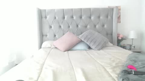 Im Angela  online show from March 6, 2025, 5:35 am