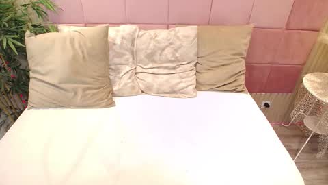 spicycarlaxx online show from January 17, 2026, 7:50 pm