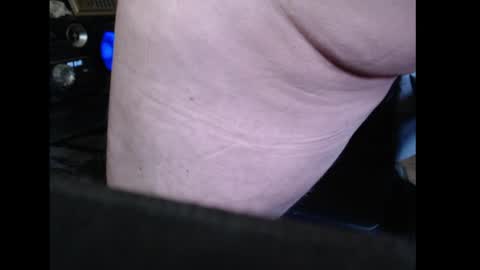 Snapshot of spider19752020 chatting on April 15, 2026, 5:53 pm bri and mags fun room online show from April 15, 2026, 5:53 pm