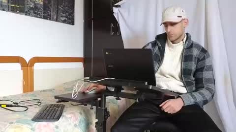 Marco. When Im offline you can view premium content in bio online show from February 8, 2025, 8:52 am