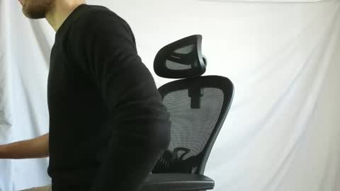Marco. When Im offline you can view premium content in bio online show from April 26, 2026, 7:39 am