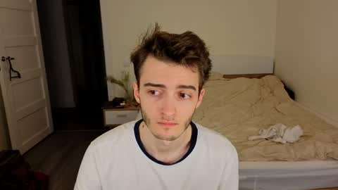 Snapshot of spider___man chatting on May 11, 2026, 5:43 pm Spidey online show from May 11, 2026, 5:43 pm