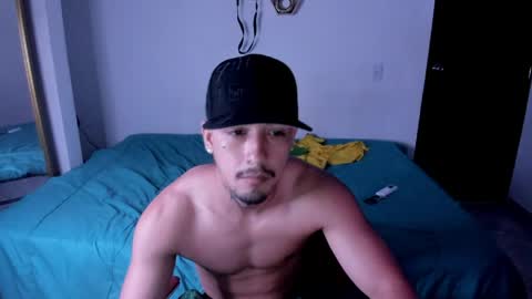 Snapshot of spider_master77 chatting on June 4, 2026, 11:11 pm spider master online show from June 4, 2026, 11:11 pm