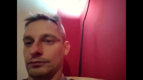 spike21fantasti978506 online show from December 14, 2025, 3:28 pm