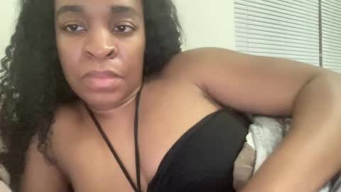 Snapshot of spinprincess_ chatting on February 7, 2025, 6:24 am Spinerina online show from February 7, 2025, 6:24 am