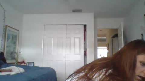 Snapshot of spinwithus chatting on January 26, 2025, 4:51 pm Rose online show from January 26, 2025, 4:51 pm