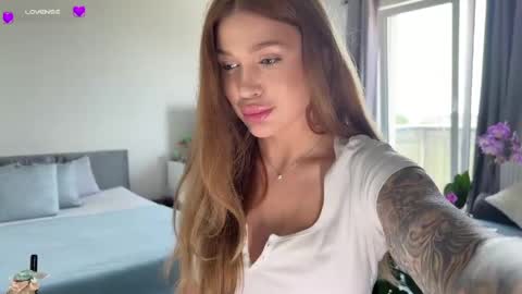 Snapshot of spirit_euphoria chatting on June 2, 2026, 9:33 am spirit euphoria online show from June 2, 2026, 9:33 am