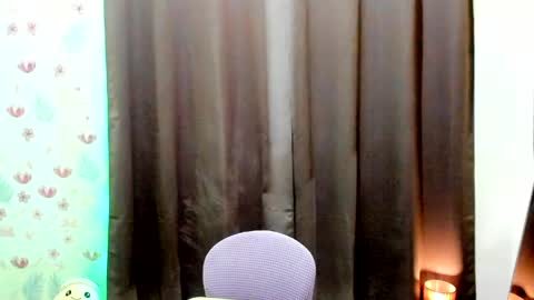 Snapshot of splendid_kim08 chatting on May 13, 2026, 10:45 am Kimmy online show from May 13, 2026, 10:45 am