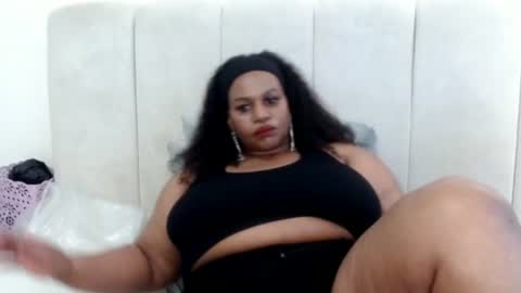 Snapshot of splendidtalitha chatting on July 1, 2026, 1:02 pm SplendidTalitha online show from July 1, 2026, 1:02 pm