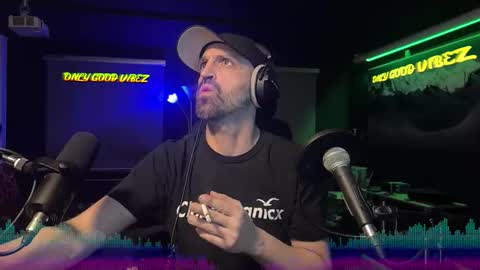 Snapshot of splivke chatting on December 4, 2025, 1:15 am Splivke online show from December 4, 2025, 1:15 am