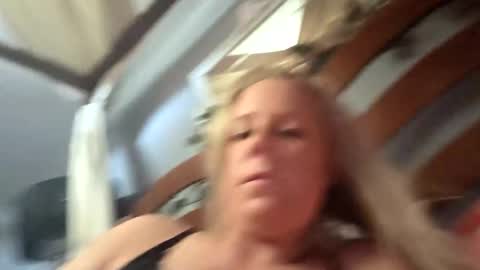 spnk6me9 online show from February 1, 2026, 9:35 pm