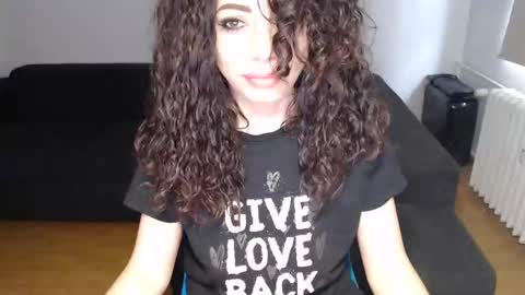 Doll online show from December 11, 2024, 11:19 am