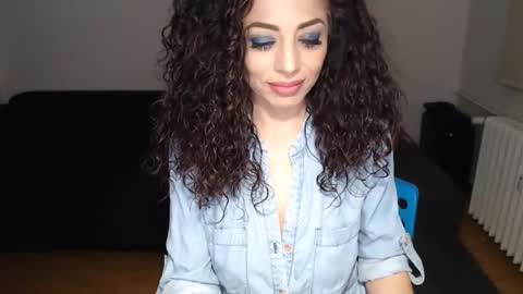 Doll online show from December 13, 2024, 9:09 pm