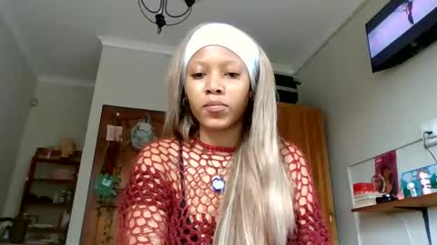 Spoiled Luna online show from March 28, 2026, 11:32 am