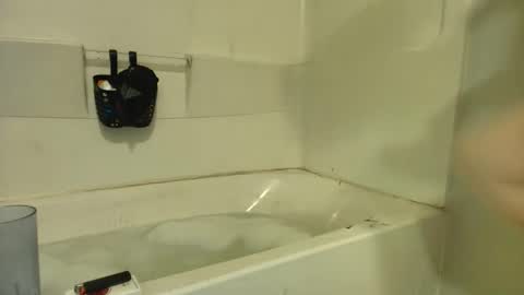 Kova online show from March 18, 2026, 2:04 am