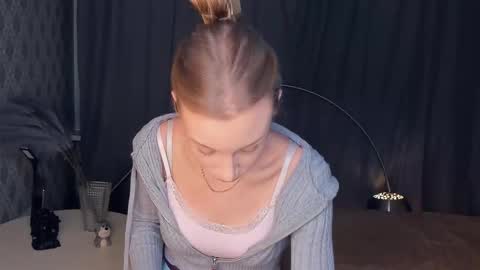 Amy online show from February 21, 2026, 9:05 pm