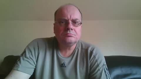 Snapshot of spritzer47 chatting on May 3, 2026, 9:26 am spritzer47 online show from May 3, 2026, 9:26 am