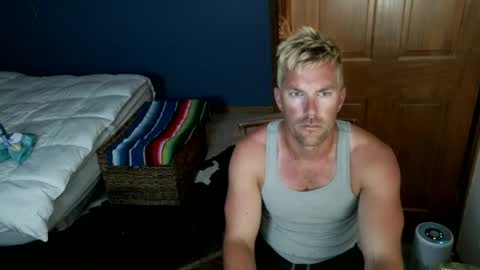 Snapshot of spun_redneck chatting on June 7, 2026, 2:16 am Spun Redneck online show from June 7, 2026, 2:16 am