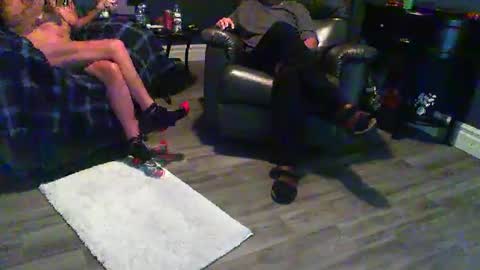 Snapshot of sqrtshow chatting on May 31, 2026, 9:38 pm sqrtshow online show from May 31, 2026, 9:38 pm