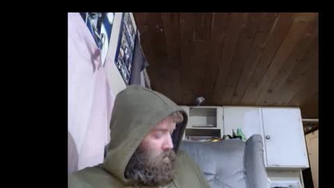 Snapshot of squegly chatting on November 26, 2025, 7:09 am Bryan online show from November 26, 2025, 7:09 am