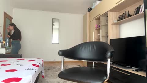 My name is Maya Lush is activeThere are legends that in this room all your wishes can come true  Private is Open online show from April 25, 2026, 10:51 am