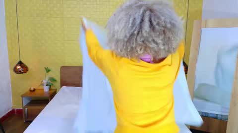 Snapshot of squirter_girl69 chatting on February 18, 2025, 3:42 am squirter_girl69 online show from February 18, 2025, 3:42 am