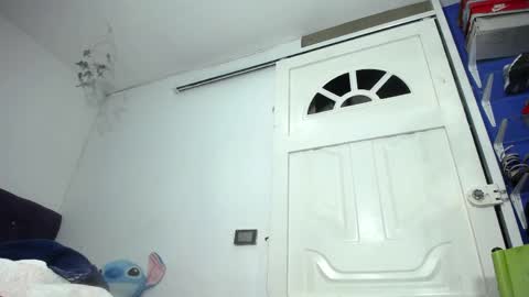 squirter_girl69 online show from April 29, 2026, 4:05 am