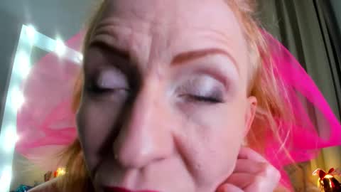 Alisa online show from October 5, 2025, 10:29 pm