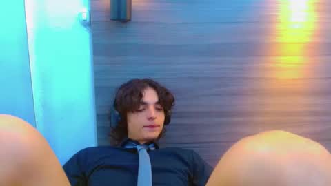 ethan online show from April 22, 2026, 1:12 pm
