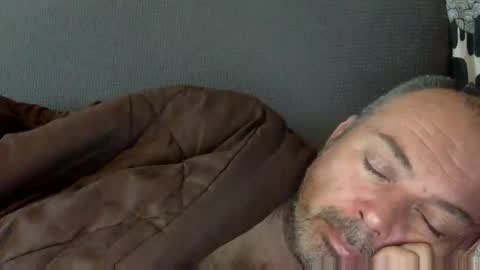 Snapshot of srekos38 chatting on December 4, 2024, 7:06 am srekos38 online show from December 4, 2024, 7:06 am