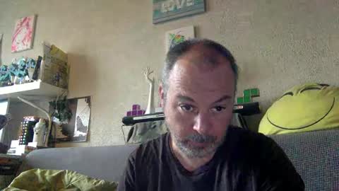 Snapshot of srekos38 chatting on December 10, 2024, 9:55 am srekos38 online show from December 10, 2024, 9:55 am