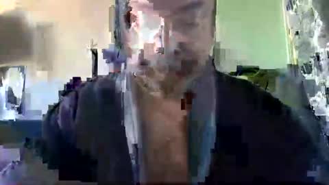 Snapshot of srekos38 chatting on December 12, 2024, 9:08 am srekos38 online show from December 12, 2024, 9:08 am