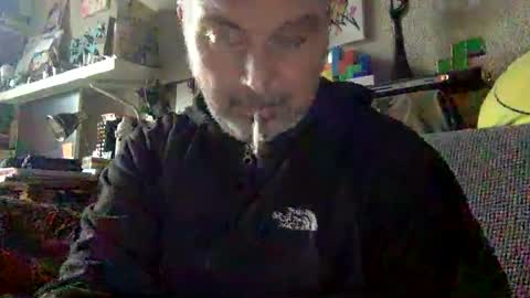 Snapshot of srekos38 chatting on December 23, 2024, 12:52 pm srekos38 online show from December 23, 2024, 12:52 pm