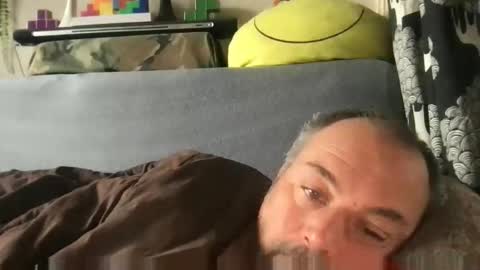 Snapshot of srekos38 chatting on November 27, 2025, 9:11 am srekos38 online show from November 27, 2025, 9:11 am