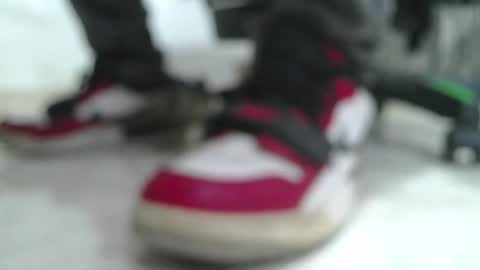 Snapshot of srfindomfeet_ chatting on July 20, 2026, 10:12 pm sr master cum its my old account online show from July 20, 2026, 10:12 pm