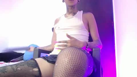 Srta. Fox online show from September 15, 2025, 12:54 am