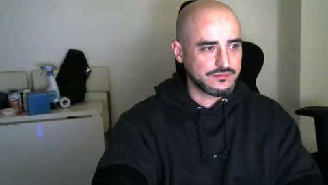 Snapshot of srtramposo chatting on March 28, 2026, 4:01 am srtramposo online show from March 28, 2026, 4:01 am