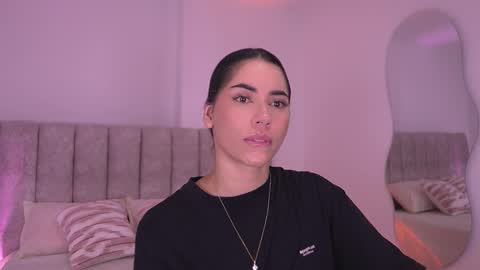 samantha online show from November 22, 2025, 7:13 pm