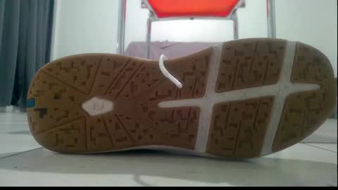 Snapshot of ssenzo chatting on December 9, 2024, 8:01 pm ssenzo online show from December 9, 2024, 8:01 pm