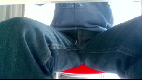 Snapshot of ssenzo chatting on December 25, 2024, 11:22 am ssenzo online show from December 25, 2024, 11:22 am